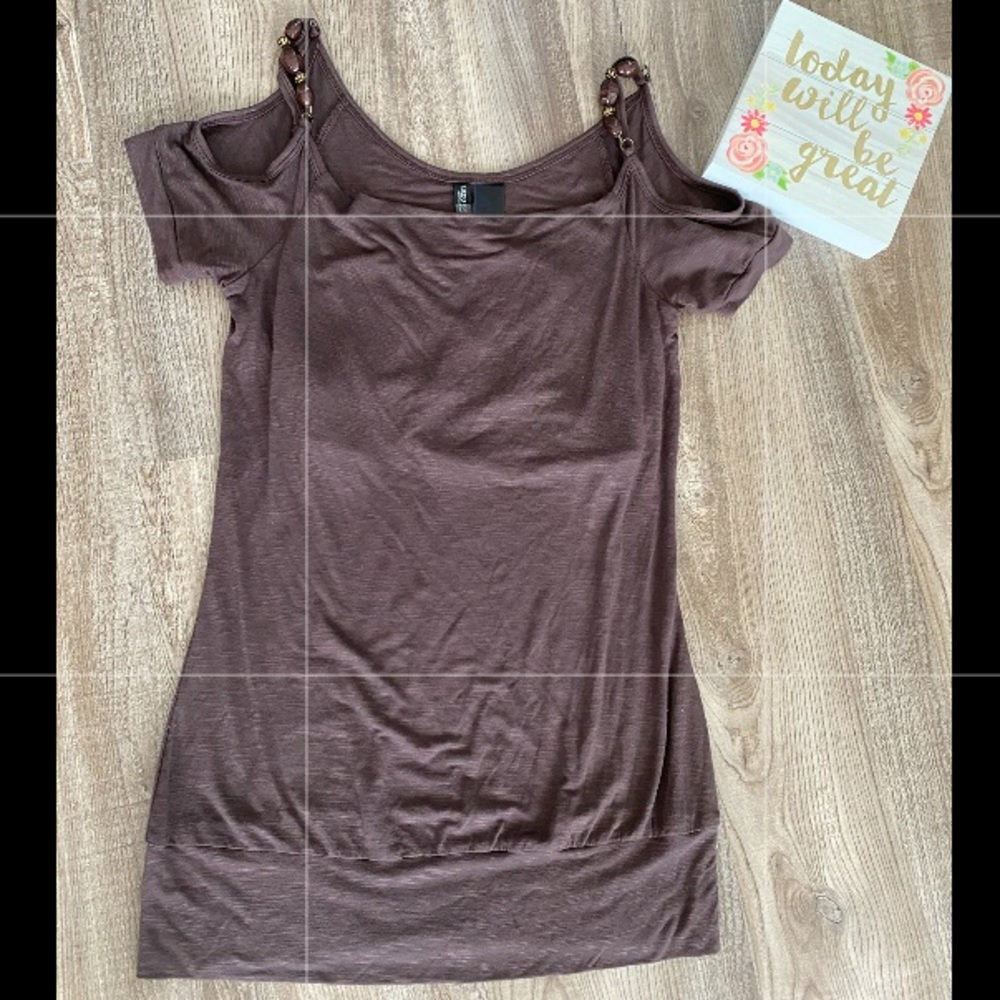 New! Bisou Bisou Beaded Cold Shoulder Tunic Tee